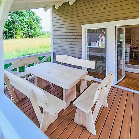 Дом отдыха 3 Bedroom Awesome In Jasien