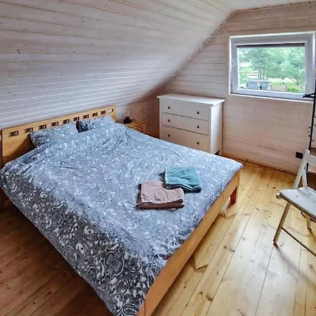 3 Bedroom Lovely In Jasien